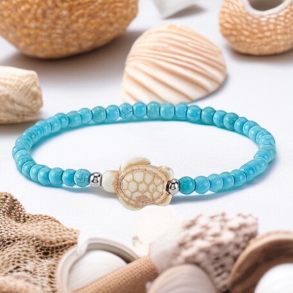 Turquoise Turtle Beaded Bracelet - Women